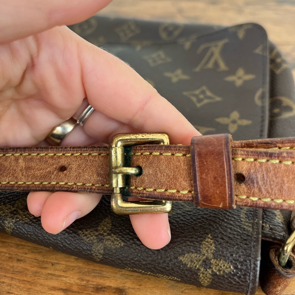 Louis Vuitton Musette Tango Monogram Bag - Picture 9 of 10